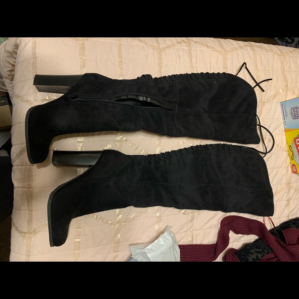 Brand new high high boots